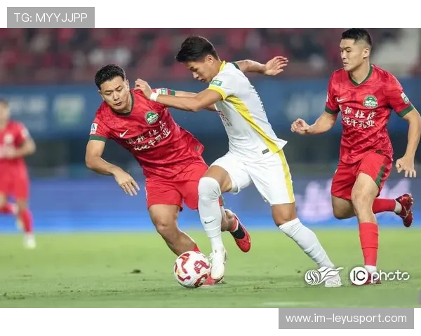 中超球队战术执行细致，比赛观赏性增强，中超比赛真好看, 有进球有打人, 场面好混乱