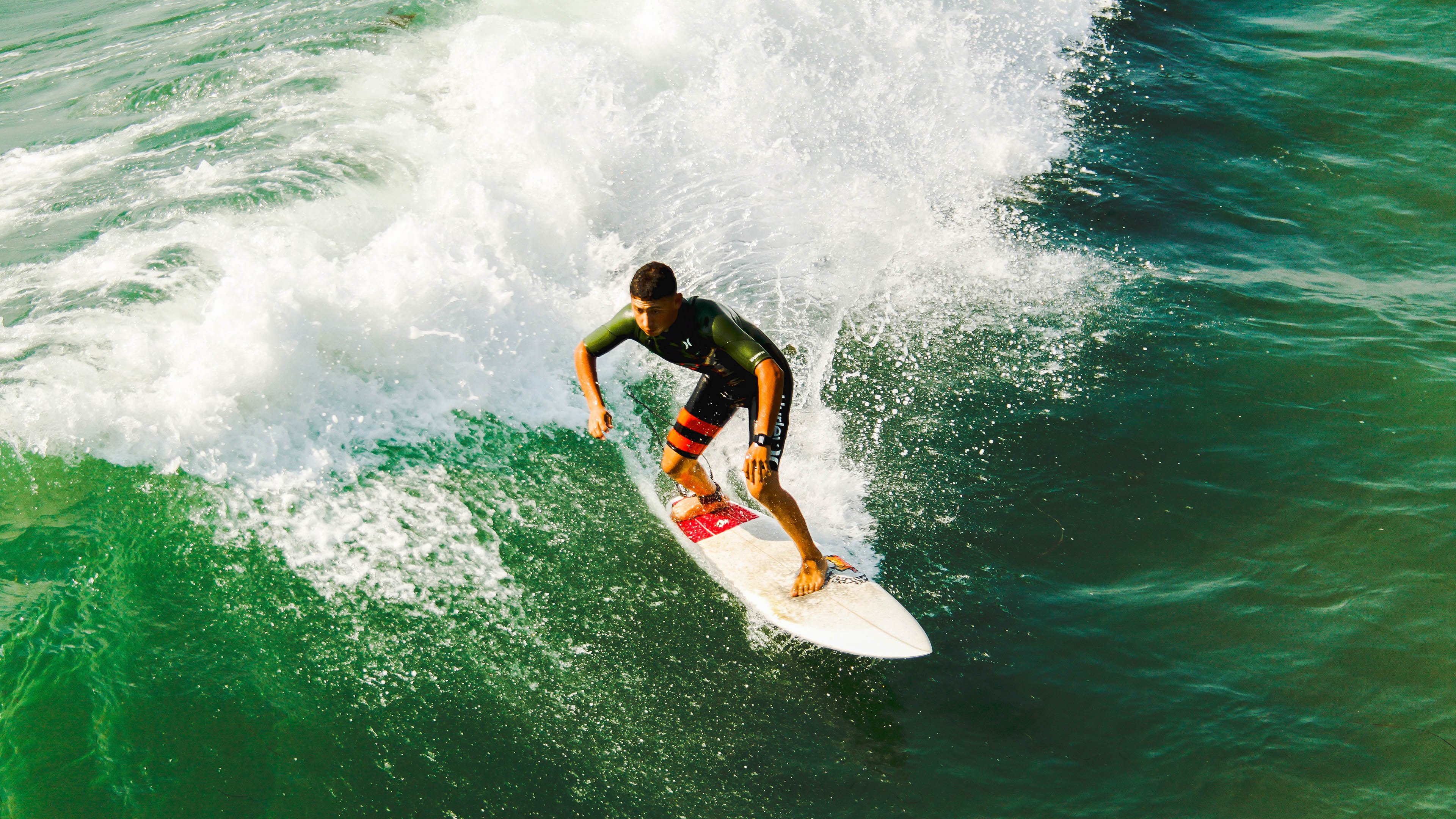 德甲荣耀之战：速度、力量、智慧全面爆发！，德甲共荣